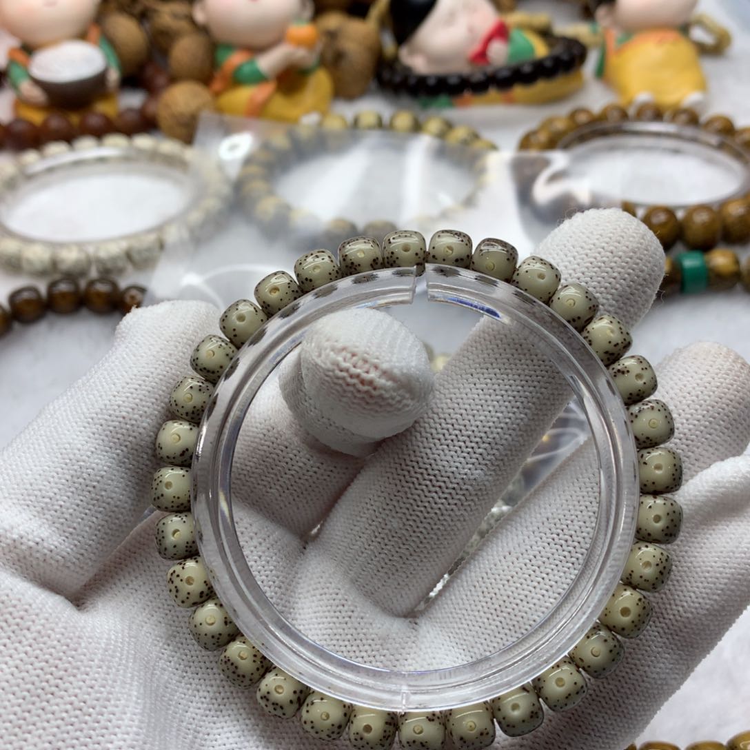 星月菩提吊坠122356888888000