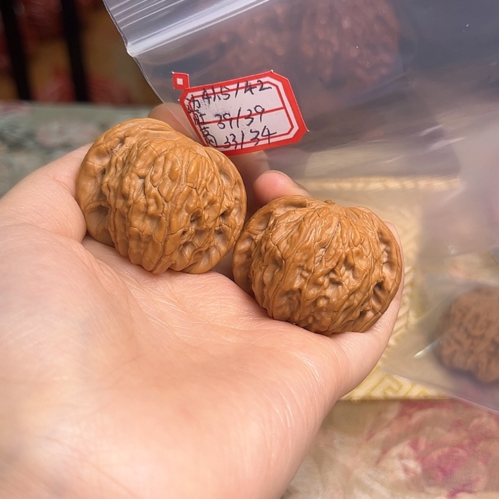 文玩核桃吊坠磨盘