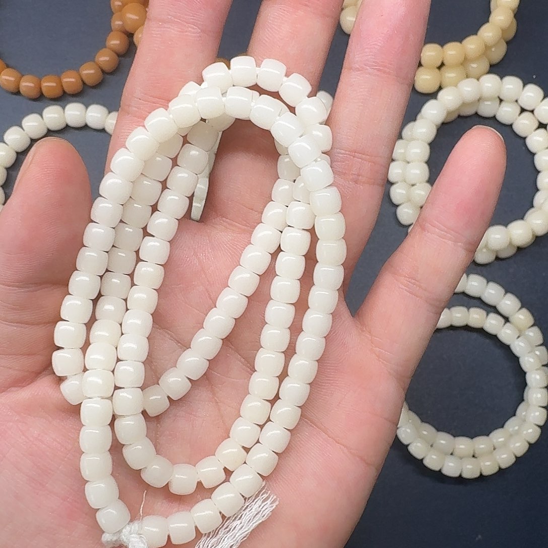 吊坠菩提根/象牙果