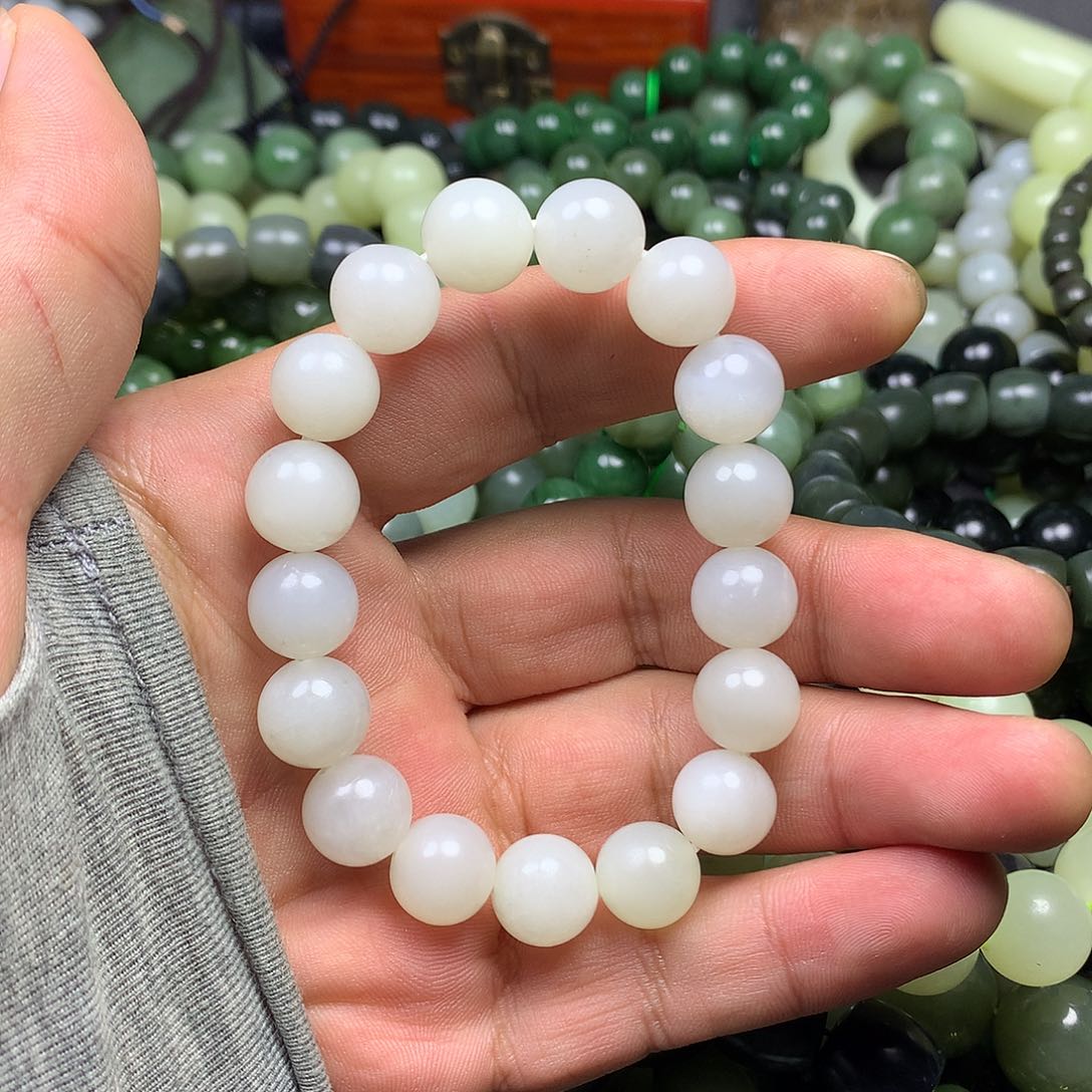 和田玉手链未镶嵌