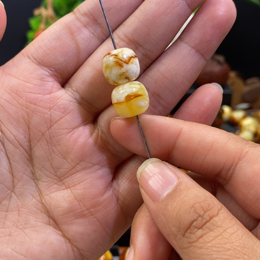 蜜蜡未镶嵌手链天然沁色蜜蜡