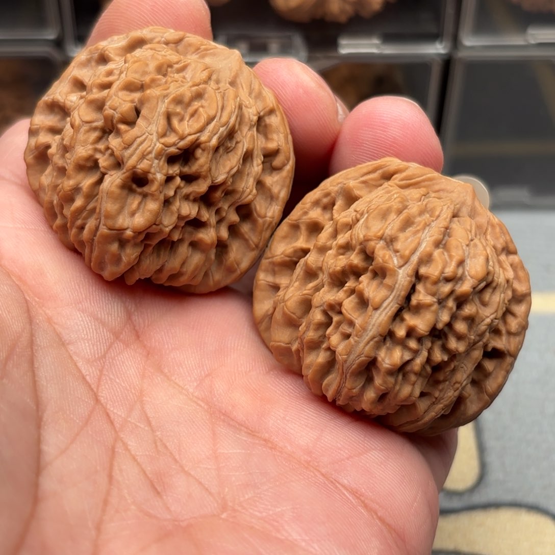文玩核桃把件四座楼