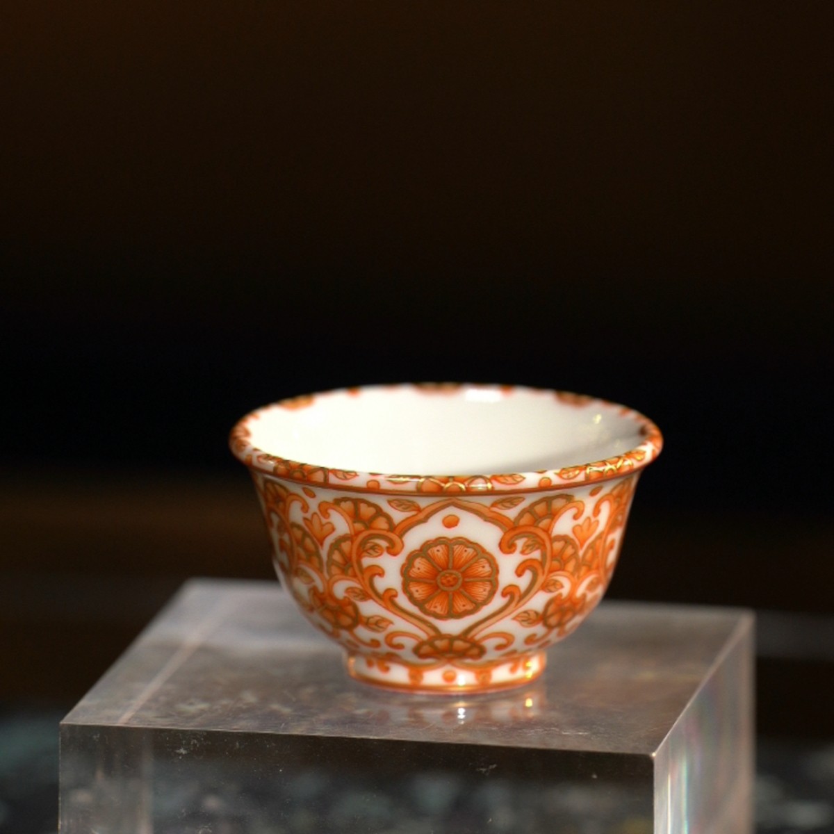 YZT溢珍堂矾红内绘小压手杯YZT-3354