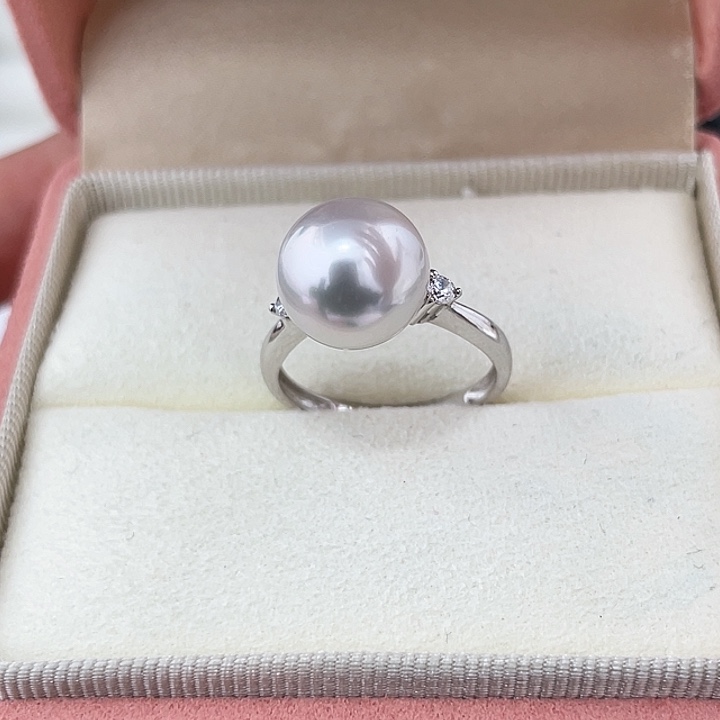 海水珍珠戒指18K金镶嵌10.5 银蓝极光炫彩带维纳斯大证