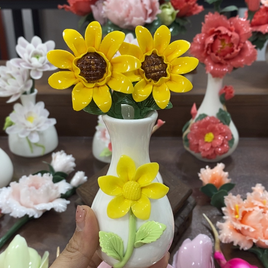 摆件陶瓷手工花摆件