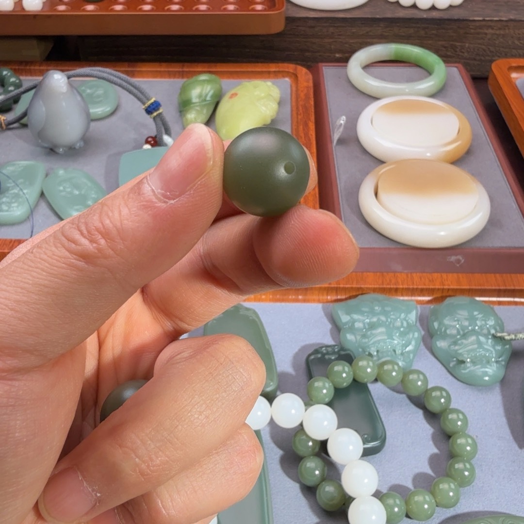 和田玉手链未镶嵌