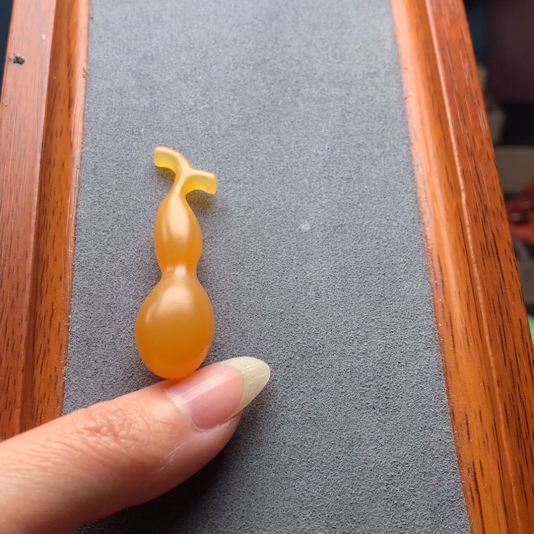 石英质玉配饰未镶嵌