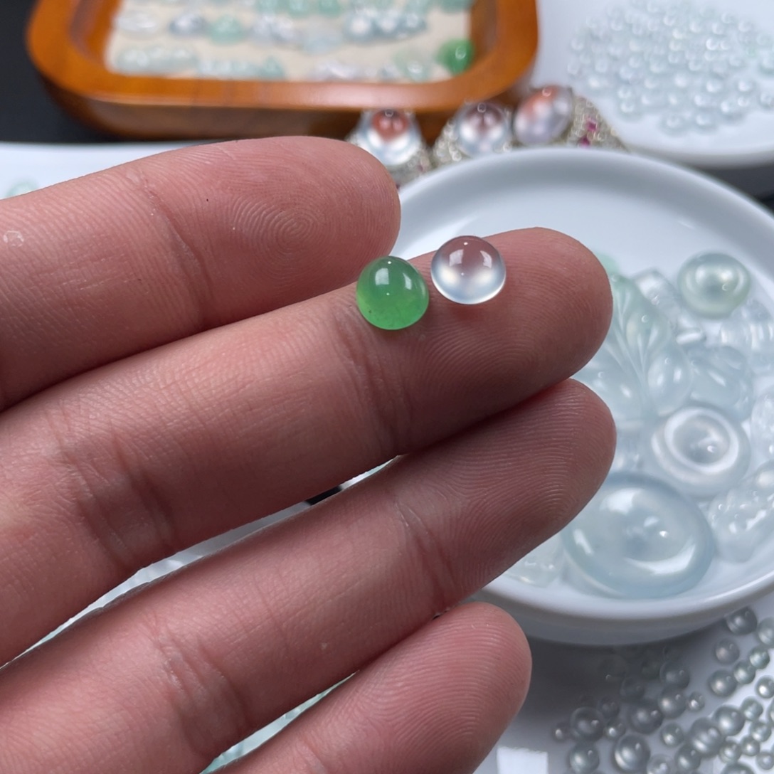 裸石翡翠双头戒指卡8