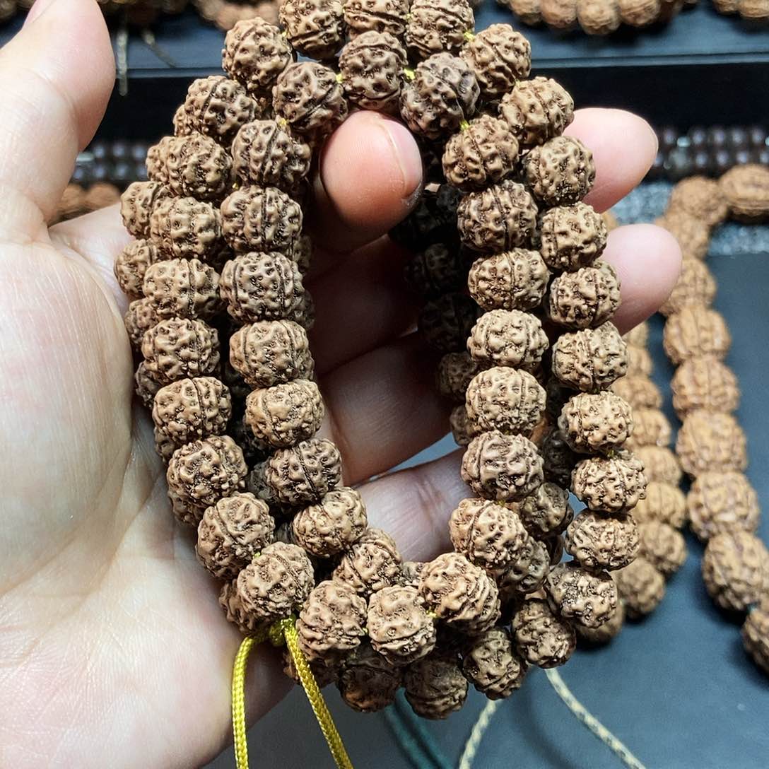 金刚菩提吊坠二挑花王108