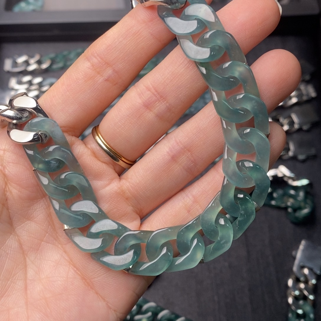 ？***？翡翠未镶嵌手链手链1001