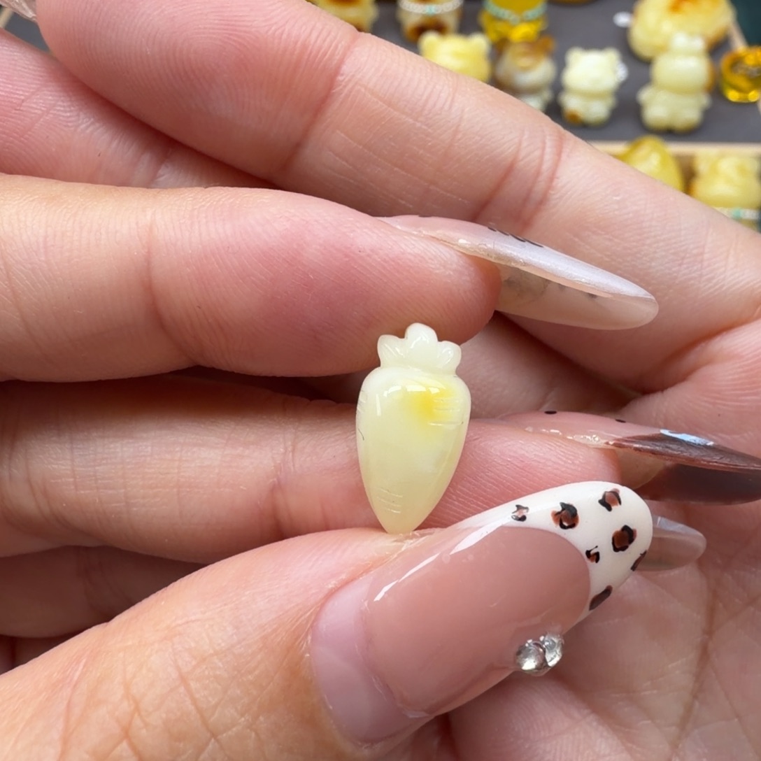 蜜蜡未镶嵌裸石蜜蜡