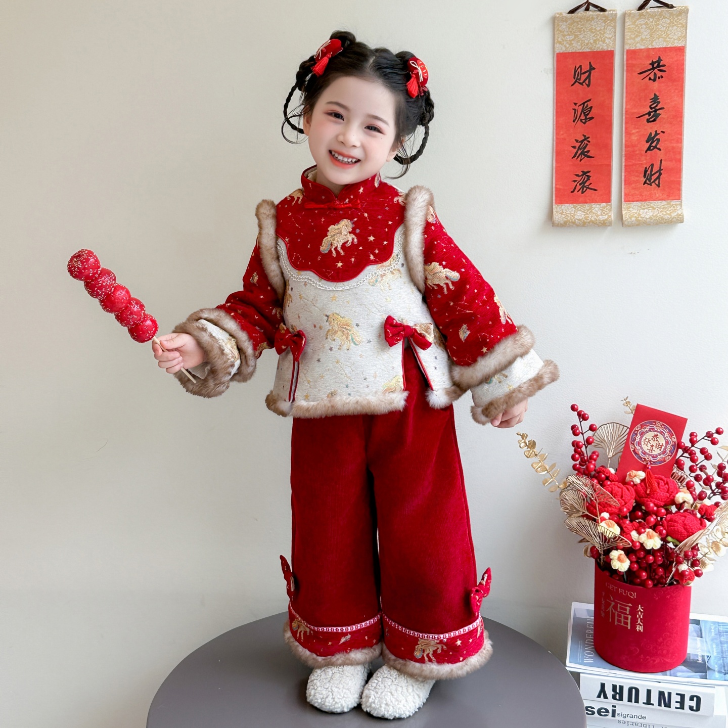 女童加绒加厚拜年服套装冬季2025新款儿童国风喜庆新年服宝宝冬装