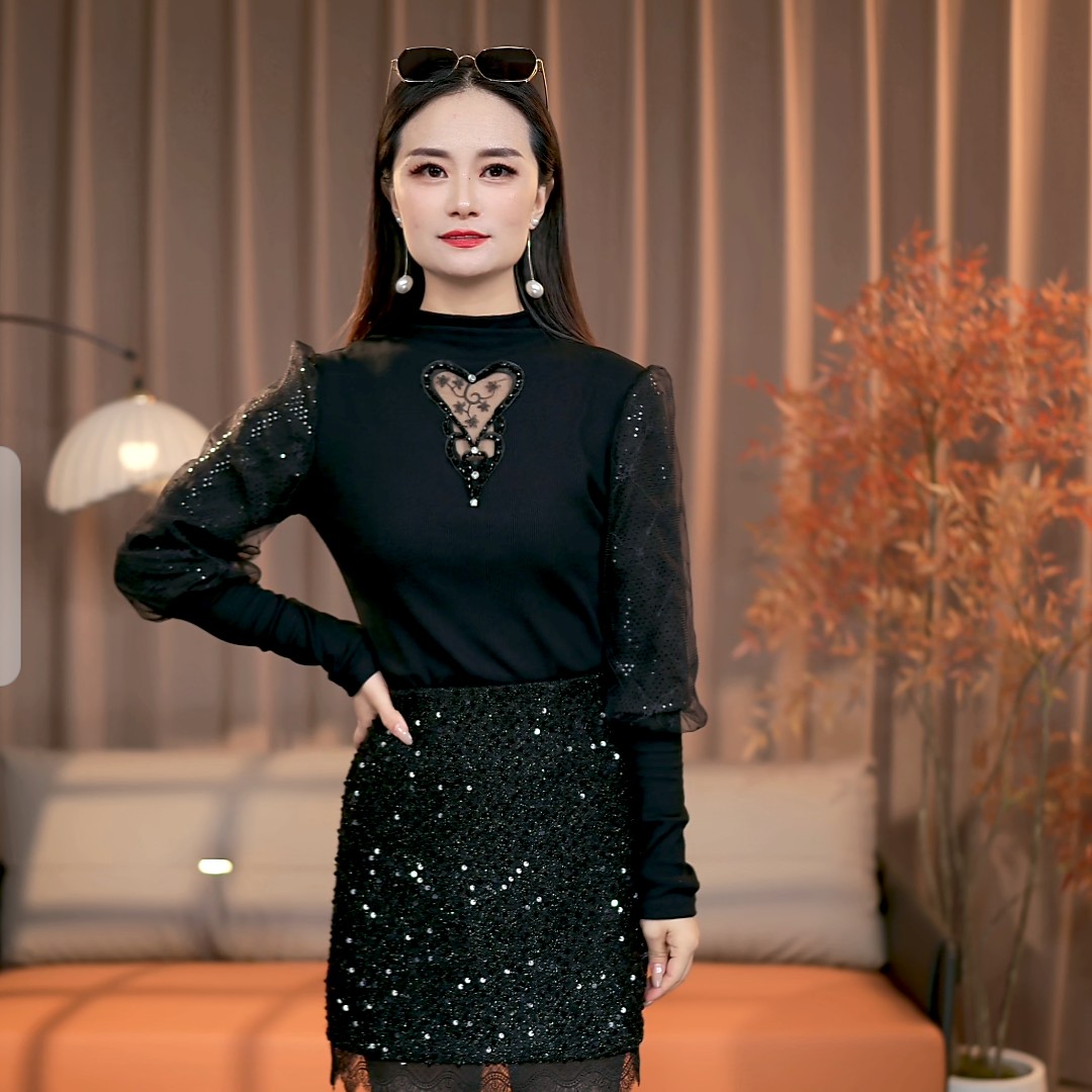 长袖重工蕾丝常规款百搭女磨毛T恤不起球时尚拼接爱心