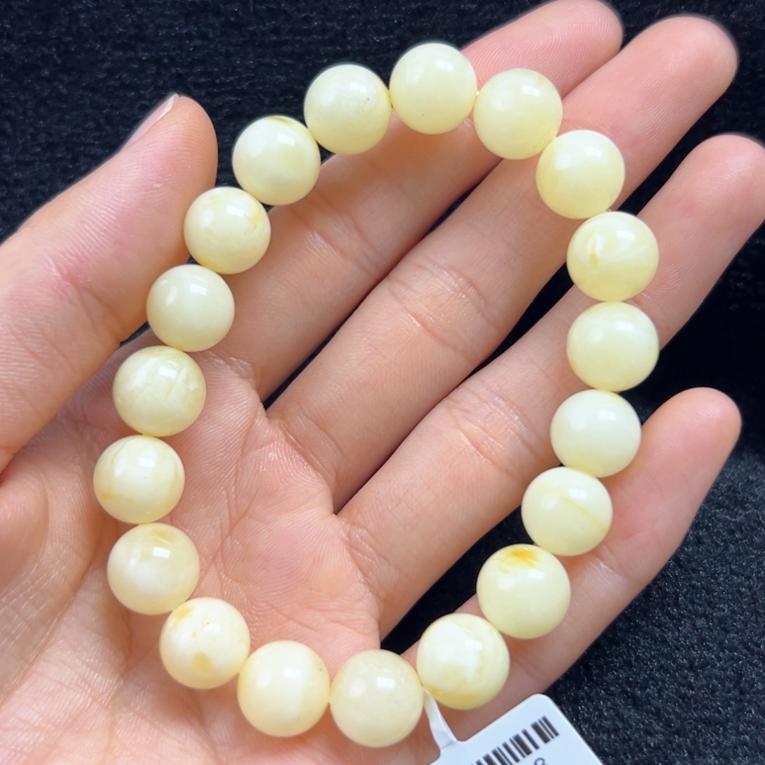 未镶嵌琥珀珠宝奇石