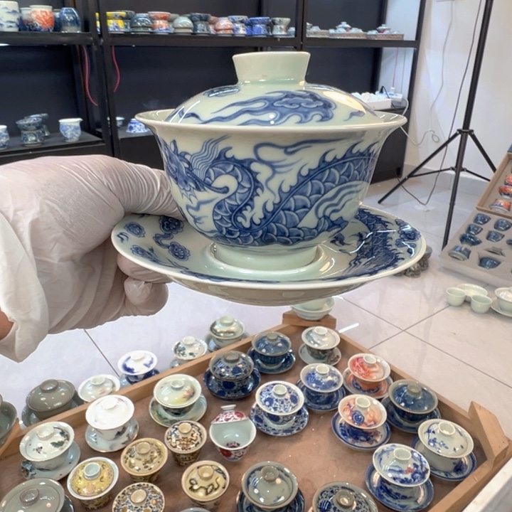 瓷片白青花铠甲龙元宝盖碗全品