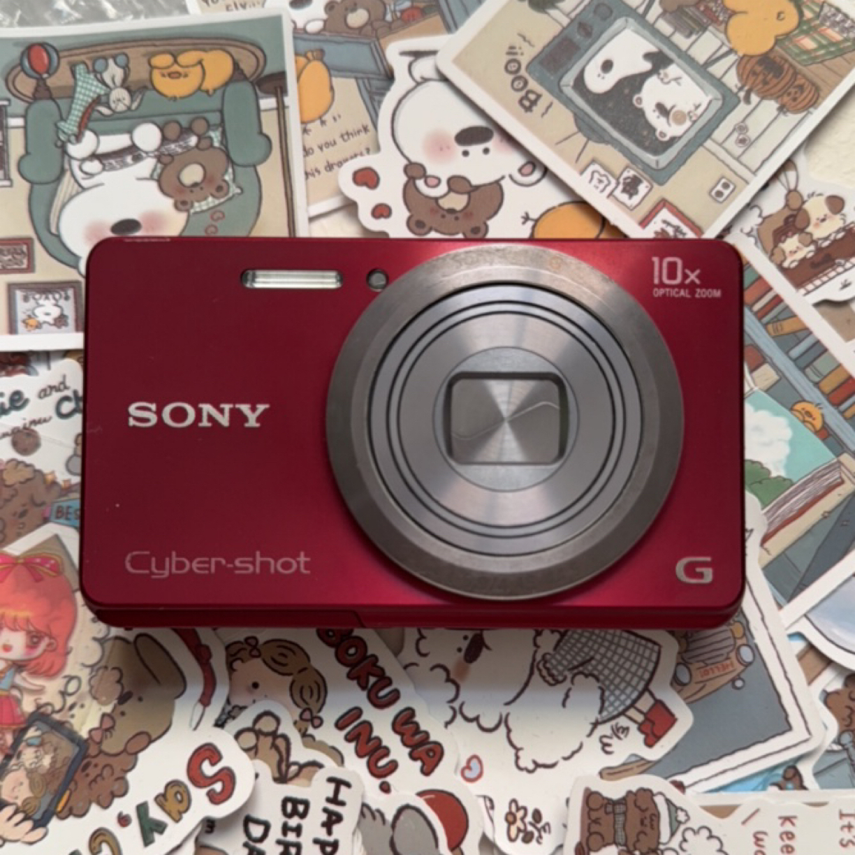 9新 Sony/索尼 W690。1610万像素，屏压伤不影响