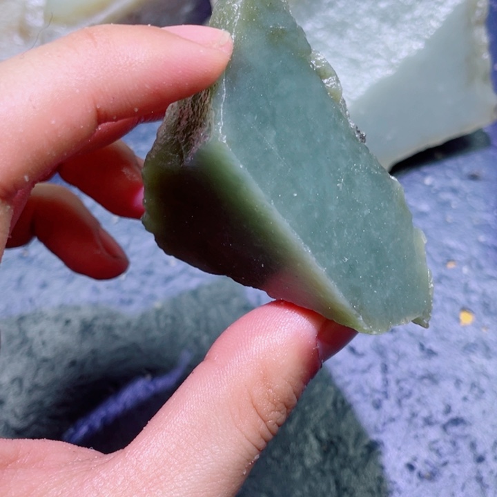 和田玉未镶嵌珠宝半成品