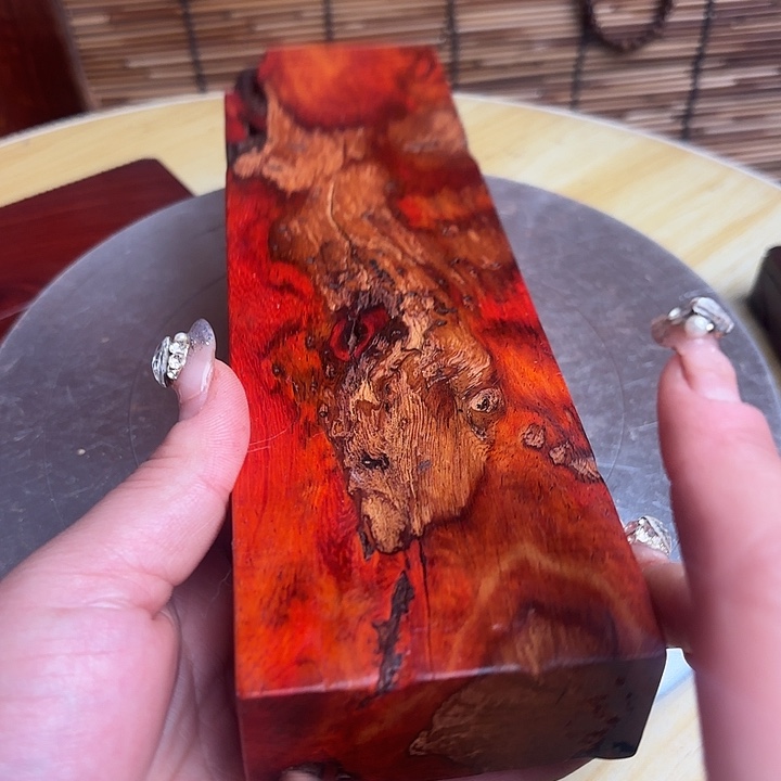 徜***生大叶紫檀（黑酸枝木类）