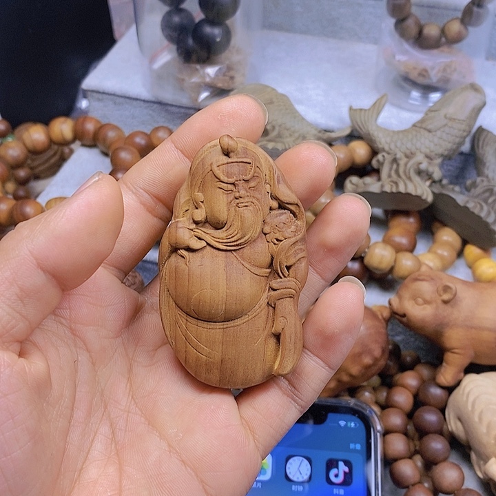 檀香木其他焦糖。。