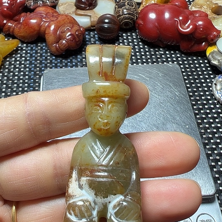 和田玉（糖玉）未镶嵌挂件