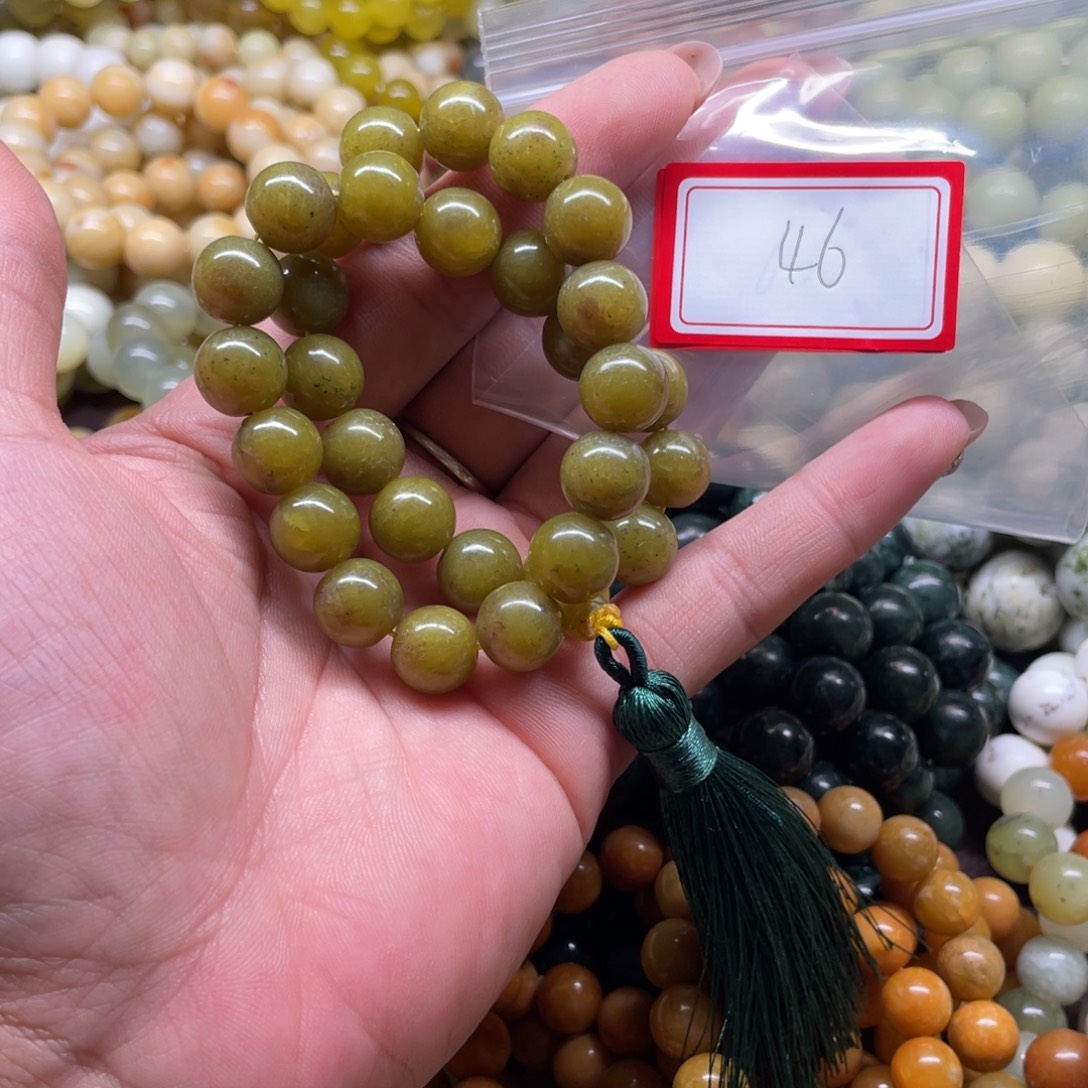 蛇纹石玉未镶嵌手串