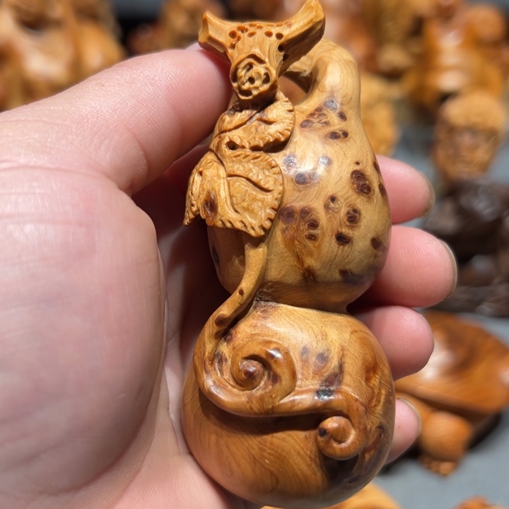 柏木（崖柏）点点关注