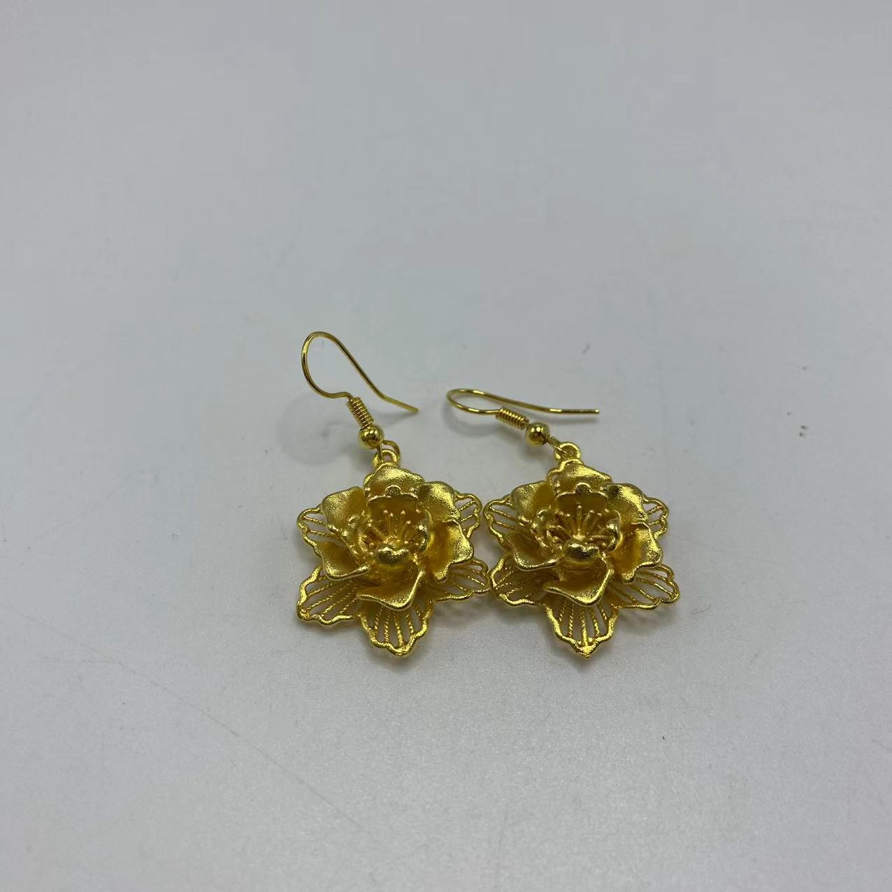 水贝贸易耳坠C21