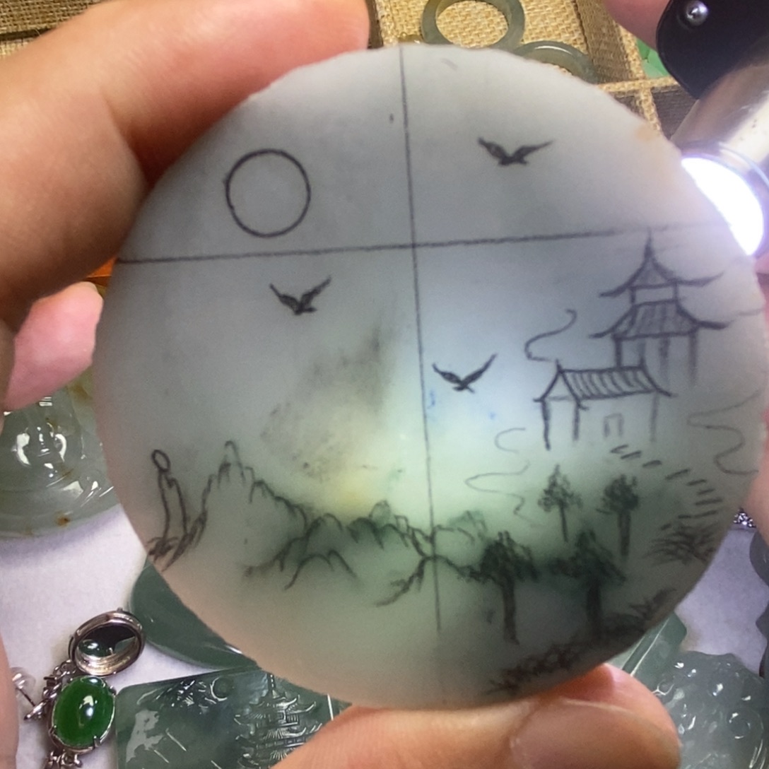 翡翠未镶嵌颈饰你