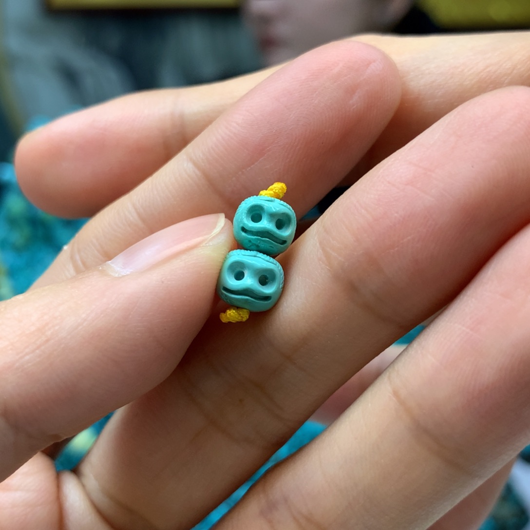 绿松石配饰未镶嵌