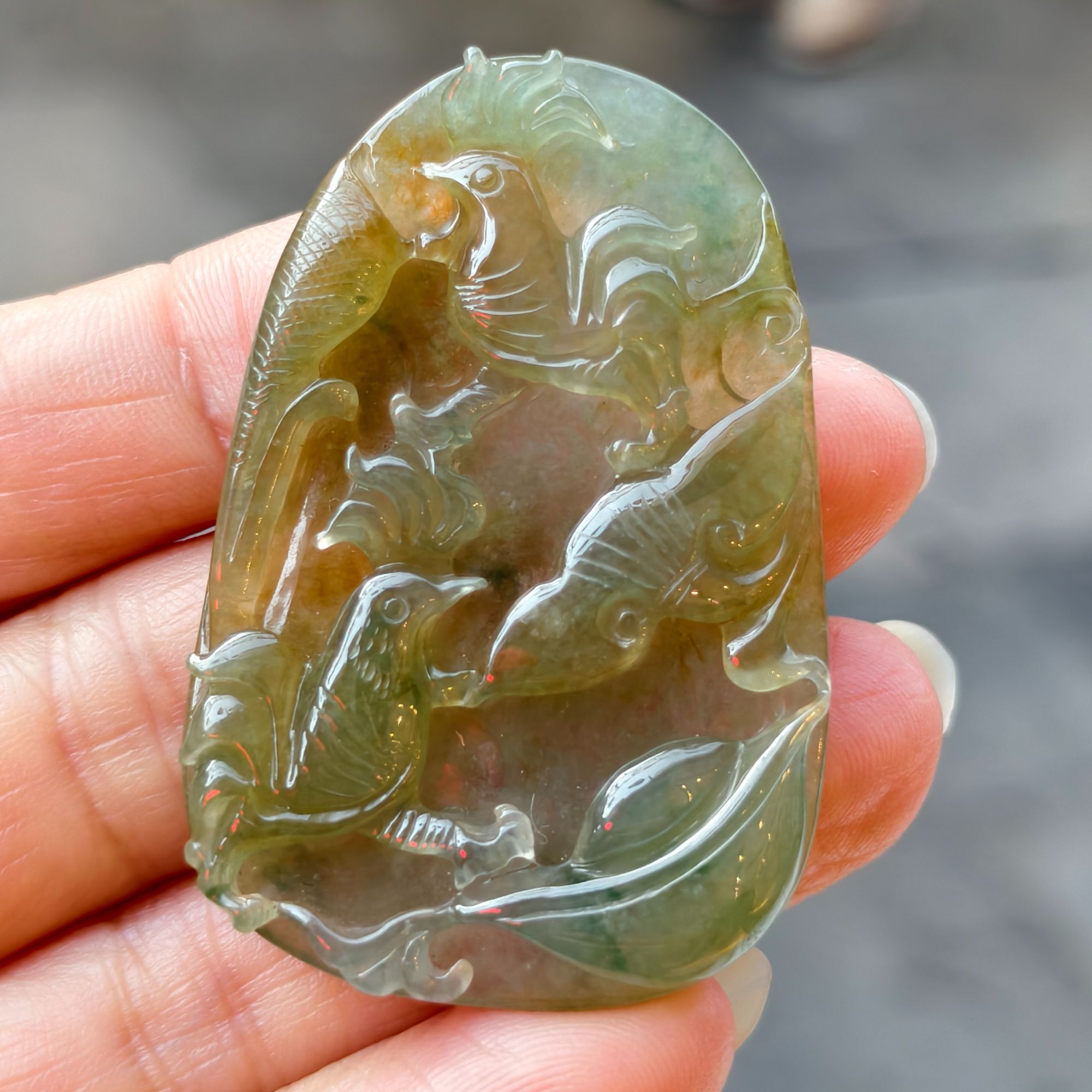 !清仓买段不退换看清楚下单!天然A缅翡翠黄加绿冠上加冠配绳