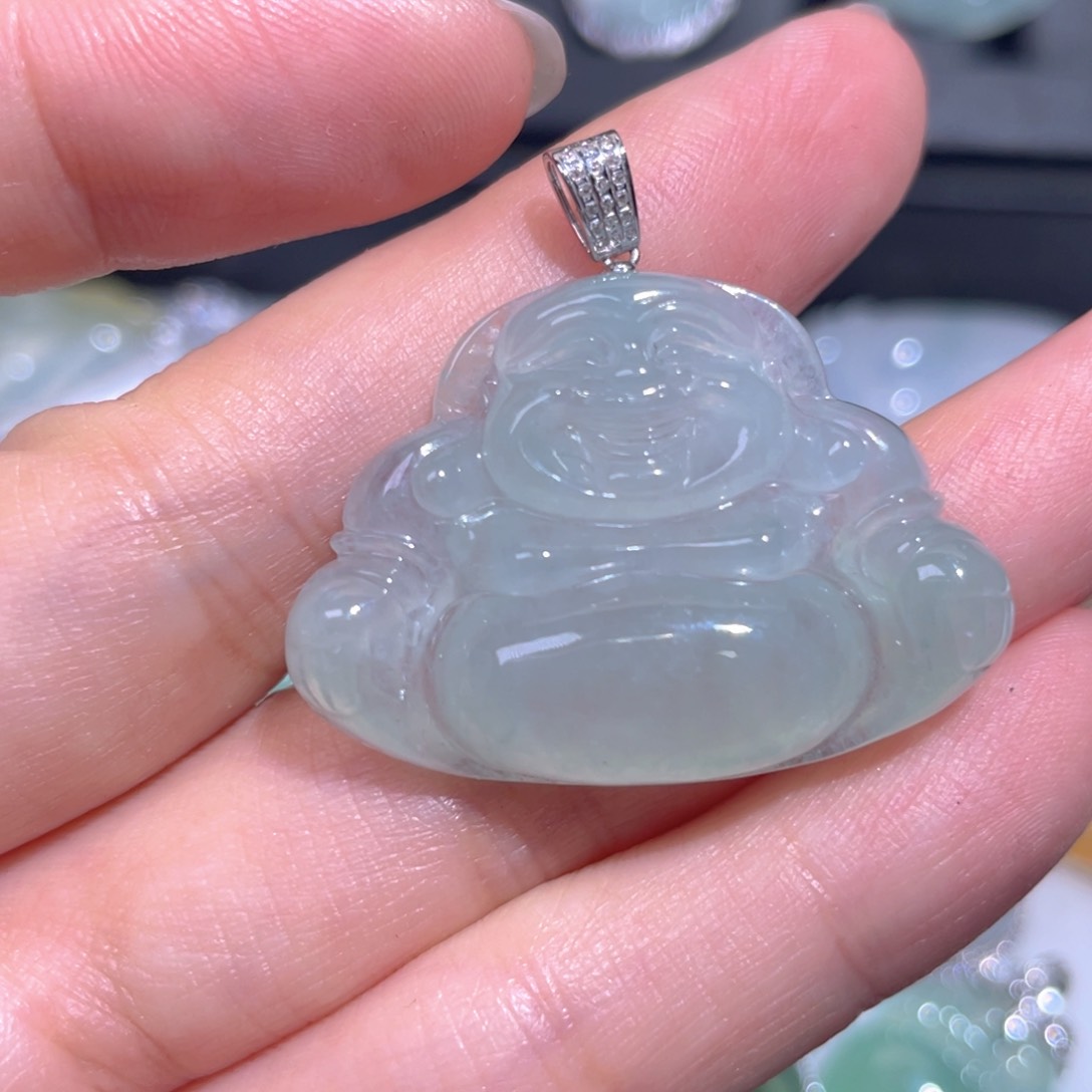 颈饰18K金镶嵌翡翠翡翠