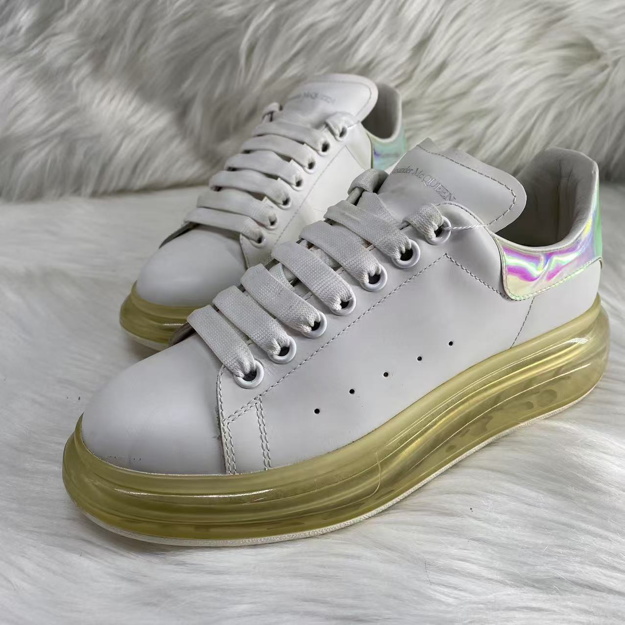 95新 Alexander McQueen/亚历山大·麦昆 39/Seven/镭射板鞋wsp183