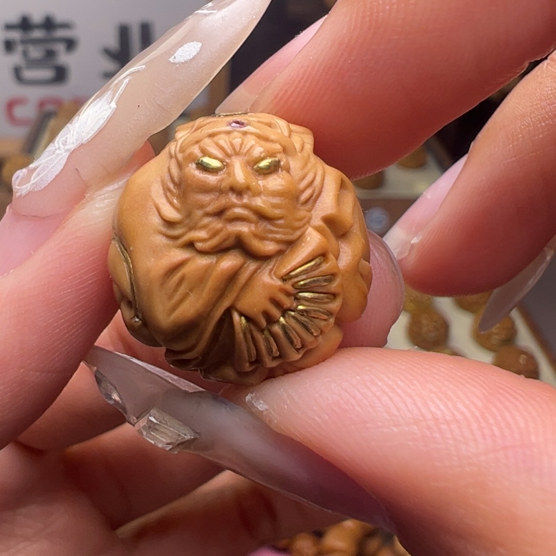 文玩核桃把件镶嵌款天师钟馗18➕尺寸全品有正常封口线