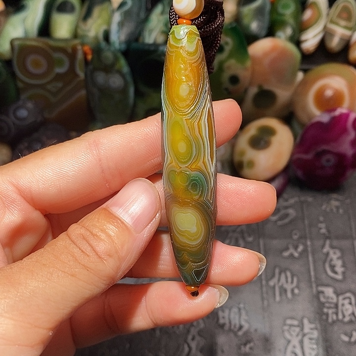 合金颈饰玛瑙/玉髓