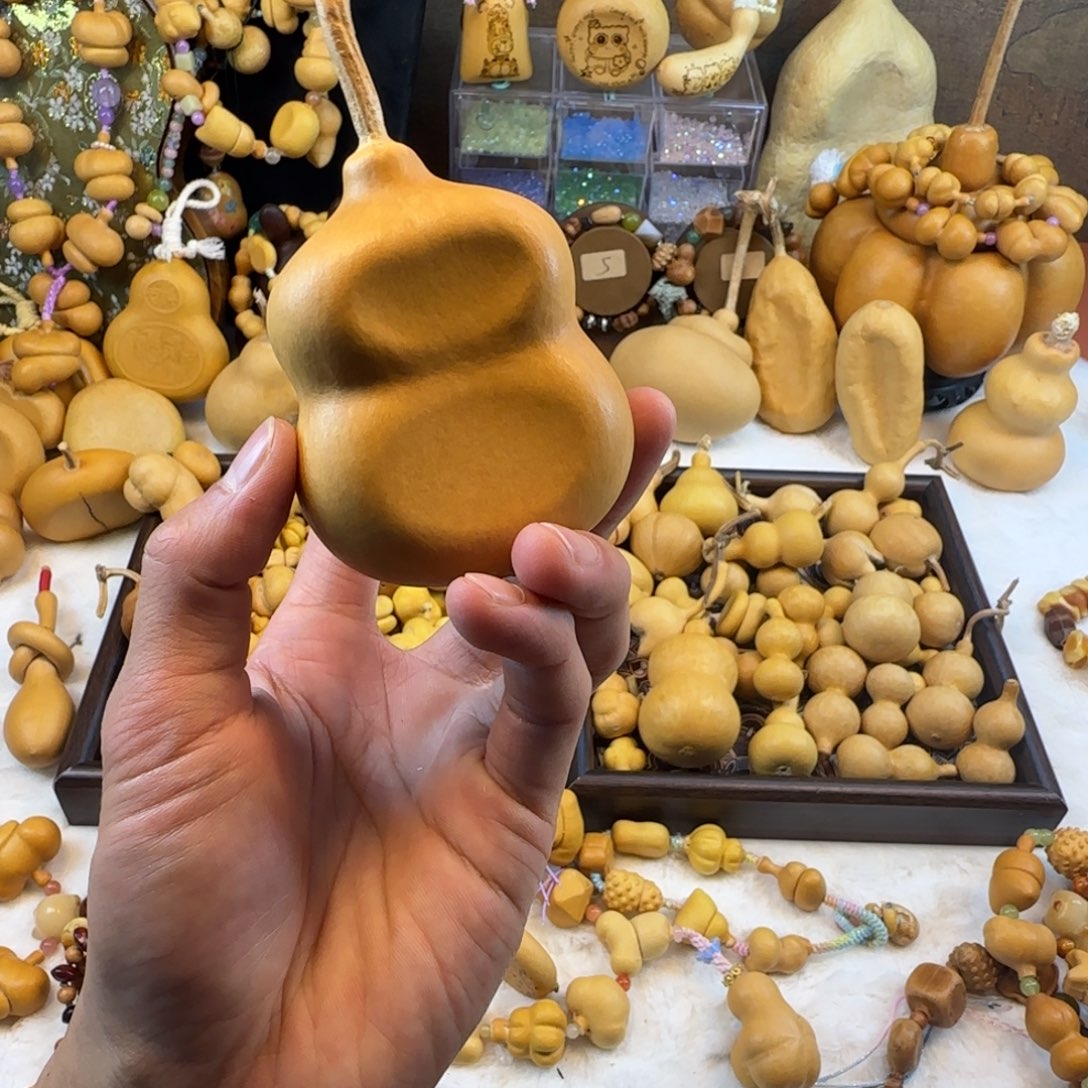 ಠ***•默认微瑕可以直接出