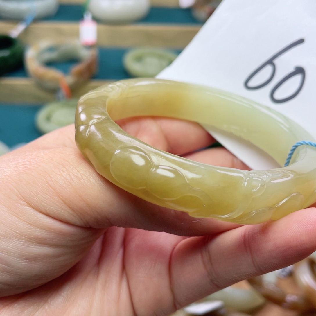 未镶嵌手镯和田玉圈口58