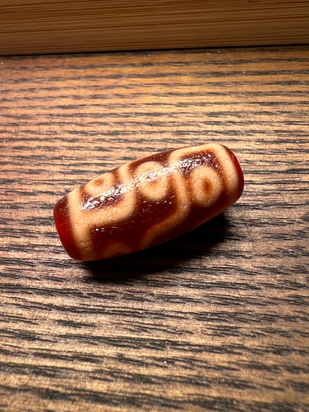 金蟾小高货九眼条纹玛瑙