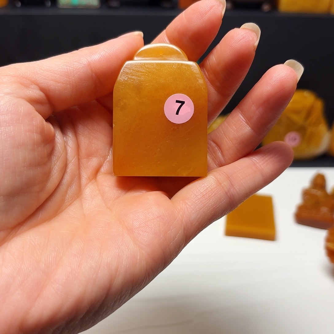 田黄石龙石雕石雕石雕