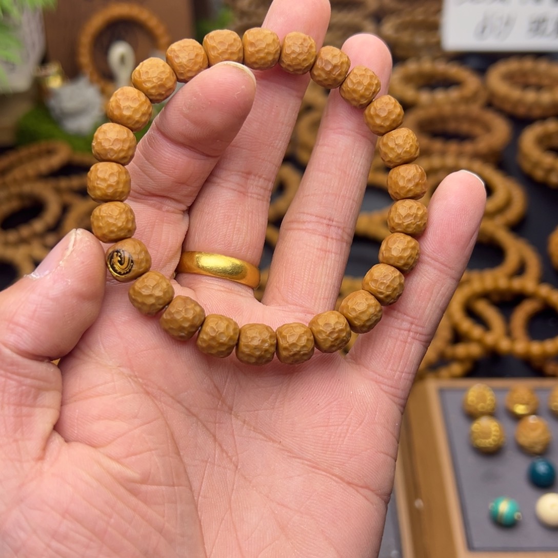 一***醒猴头核桃吊坠龙鳞