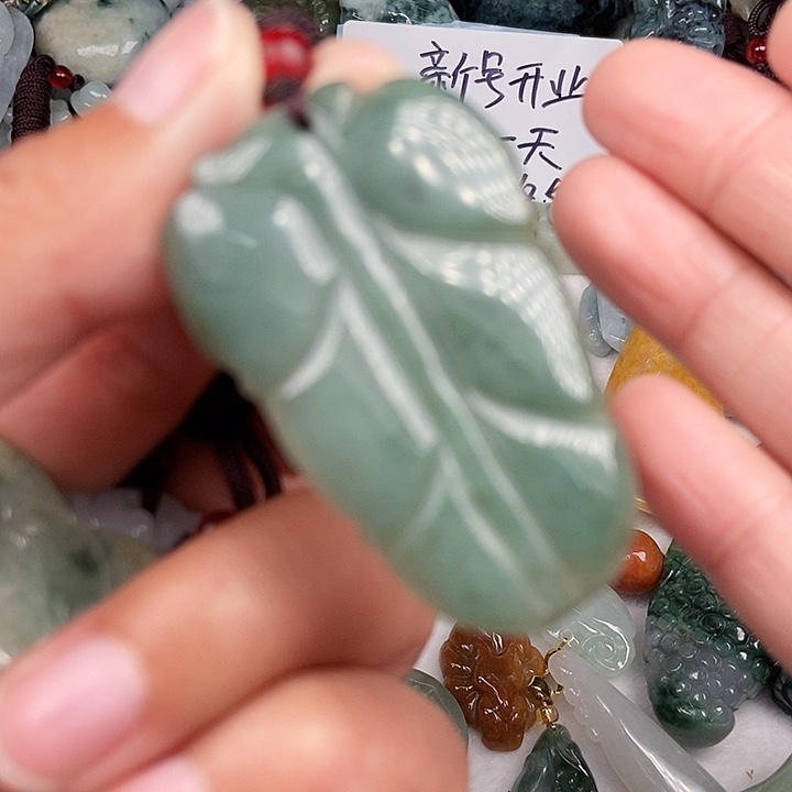 未镶嵌挂件翡翠翡翠