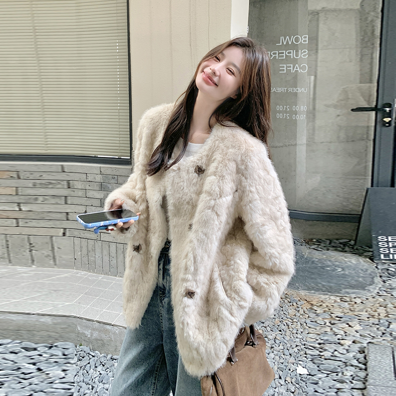 软糯皮毛外套女秋冬2025新款小个子毛毛外套中长款慵懒百搭