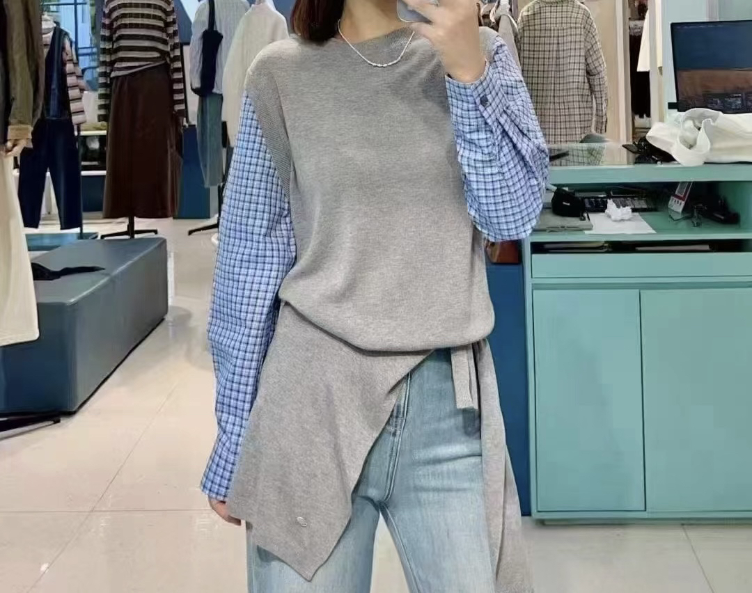 9A18藏青色（灰色）格子袖针织衫