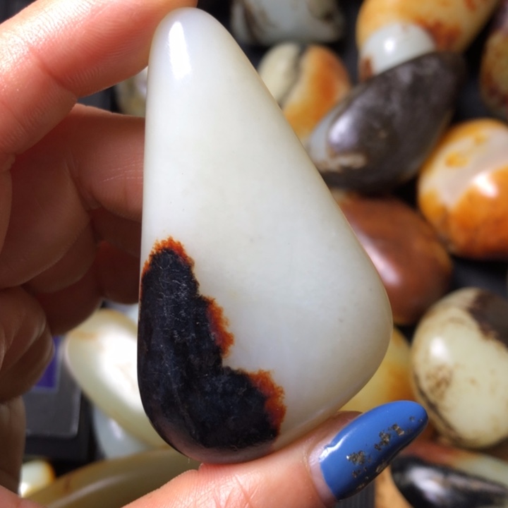 心***佛和田玉未镶嵌珠宝奇石