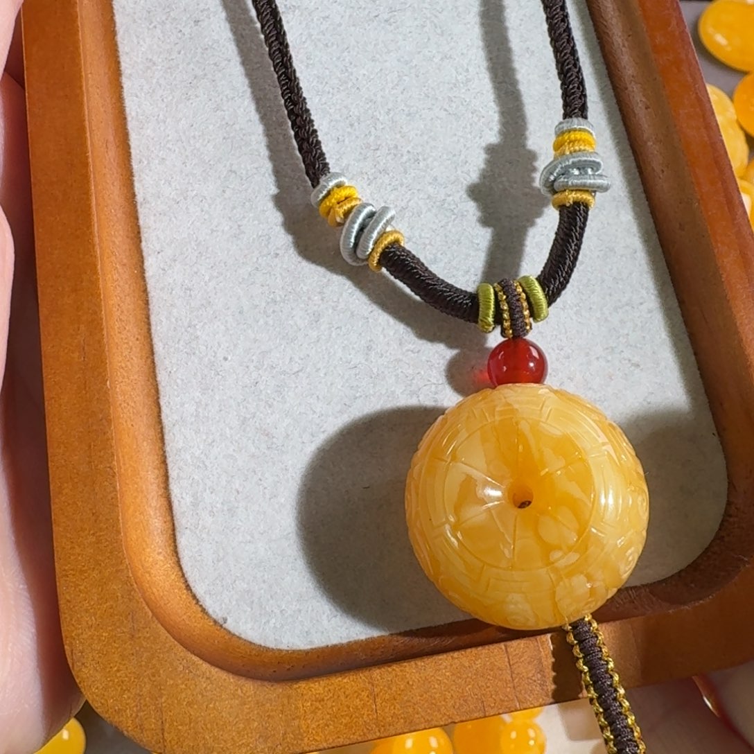 蜜蜡毛衣链未镶嵌