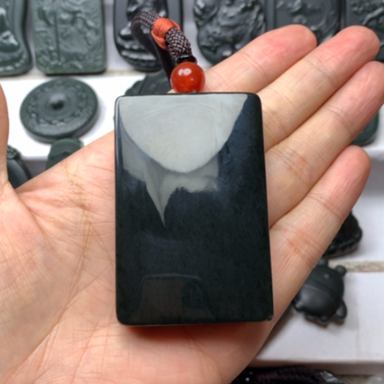 【闪购商品】颈饰未镶嵌和田玉胡*笙