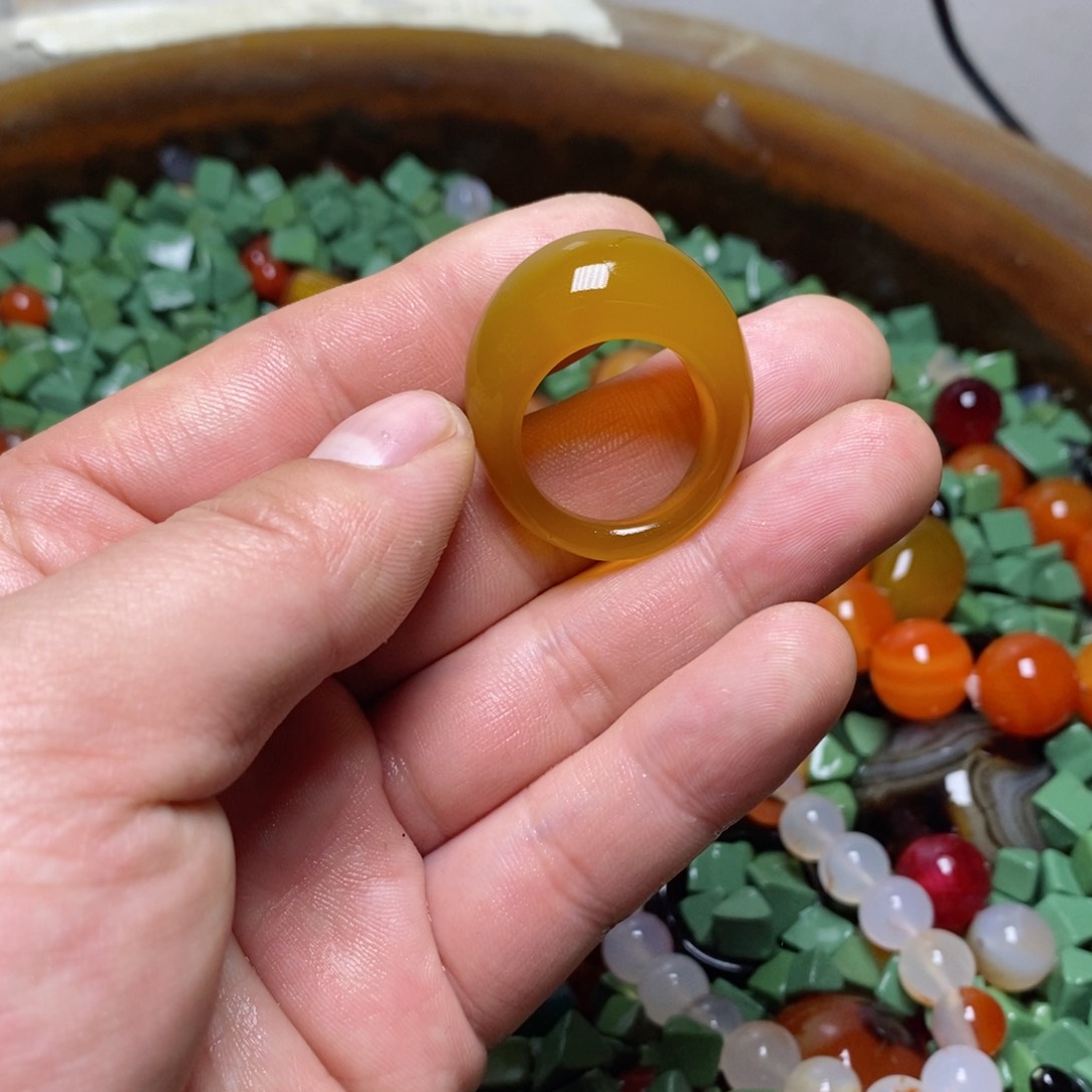 未镶嵌颈饰玛瑙/玉髓