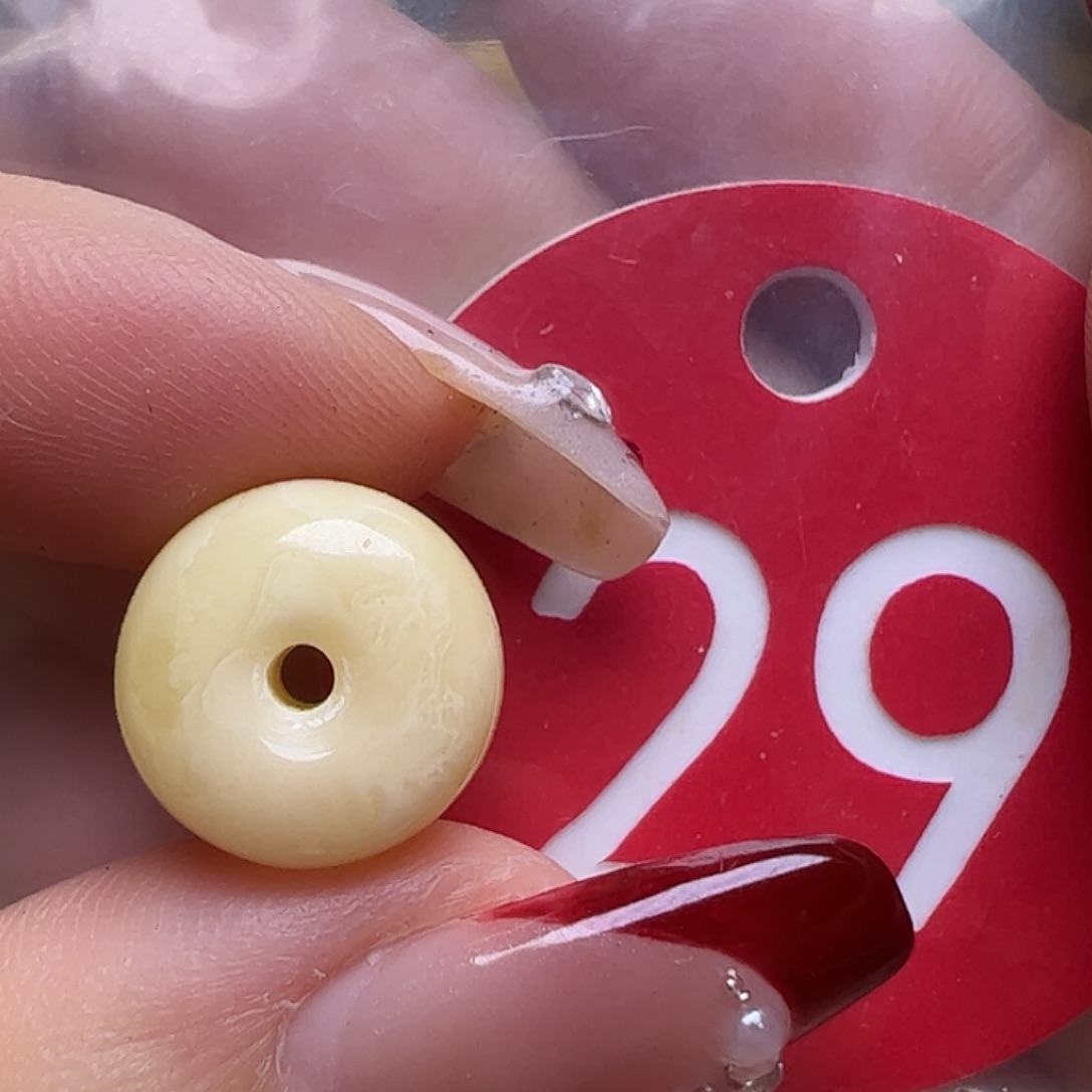 蜜蜡未镶嵌珠宝奇石12.2mm白蜡墩子