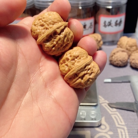 文玩核桃把件蛤蟆头33