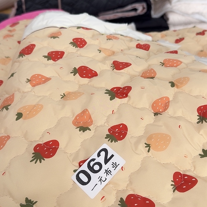 无纺布孤品夹棉布料