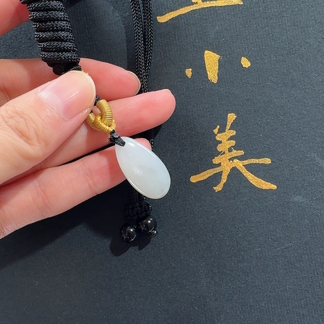 颈饰未镶嵌和田玉米达